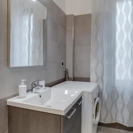 New Intimate Near Bisceglie M1 아파트 *